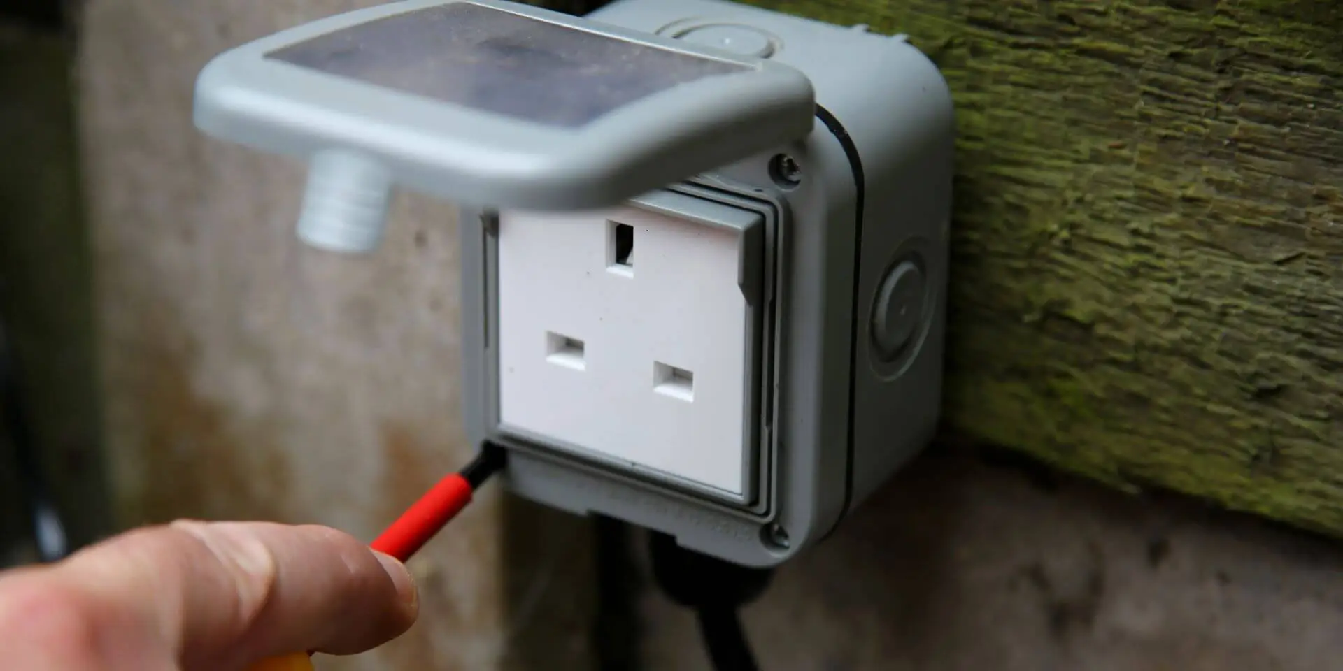 ICG - Outdoor Electrical Installation